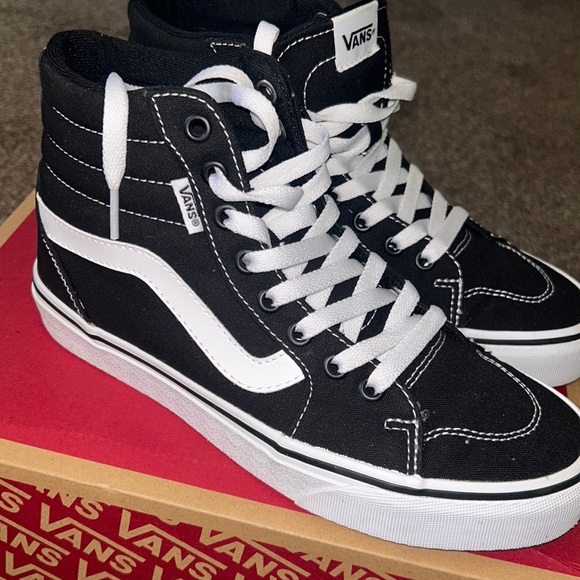 High top vans - Picture 1 of 7